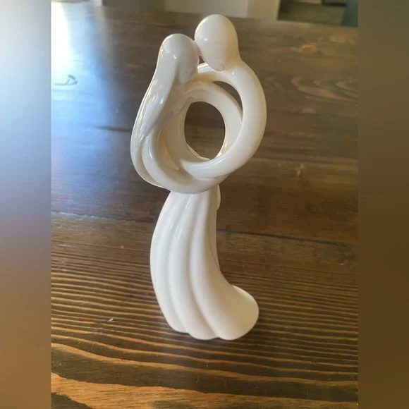 Kim Lawrence for Enesco "Circle of Love-Always" figurine - Picture 4 of 7